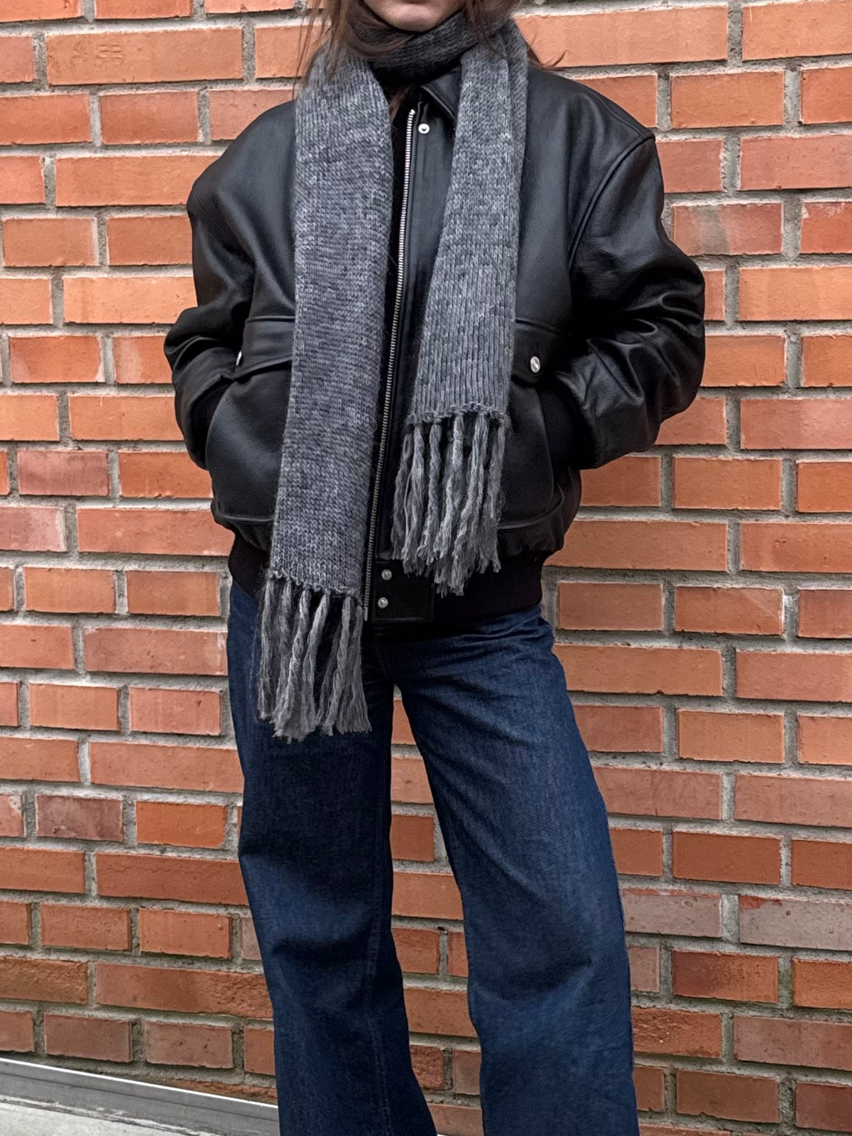 Stone scarf