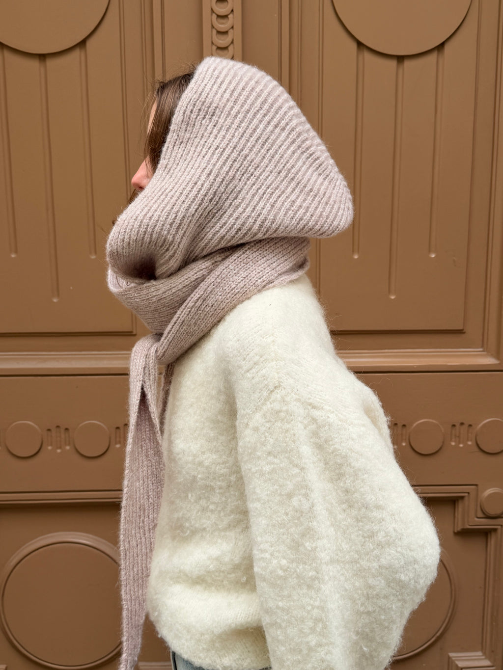 Babushka soft pink